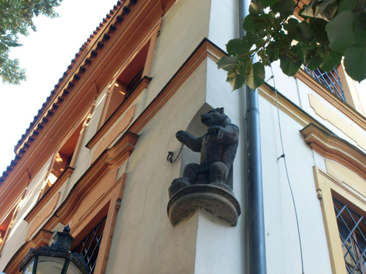 U Cerneho Medveda- At The Black Bear Apartment Prague Ngoại thất bức ảnh