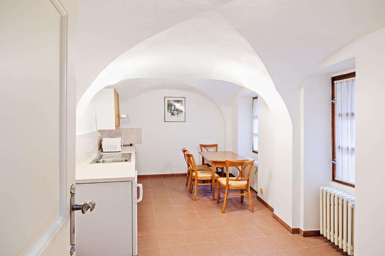 U Cerneho Medveda- At The Black Bear Apartment Prague Ngoại thất bức ảnh