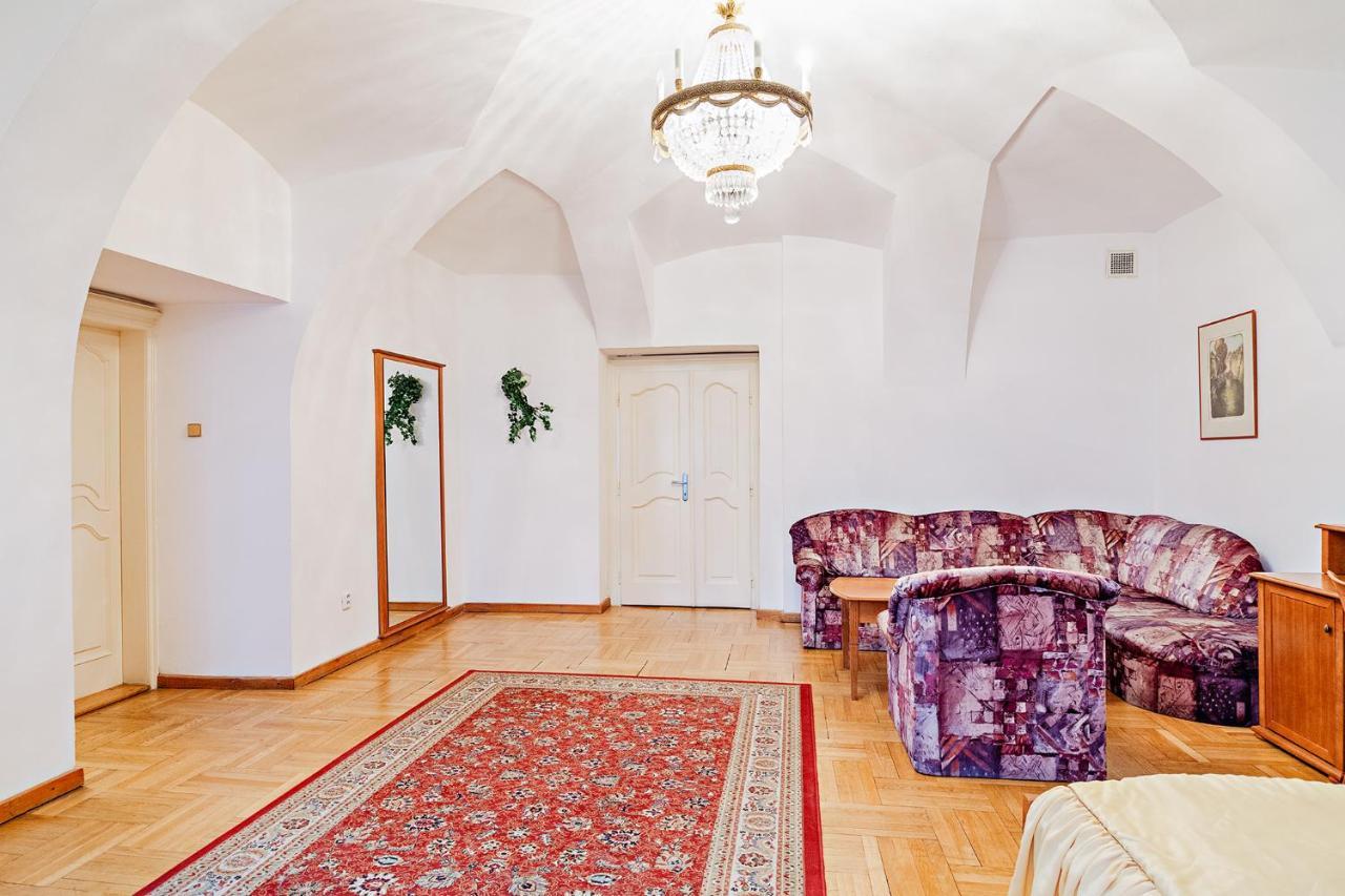 U Cerneho Medveda- At The Black Bear Apartment Prague Ngoại thất bức ảnh