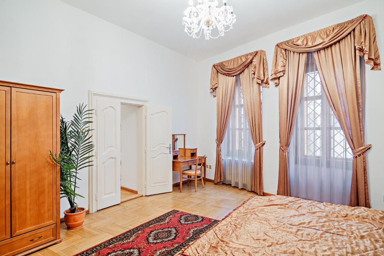 U Cerneho Medveda- At The Black Bear Apartment Prague Ngoại thất bức ảnh